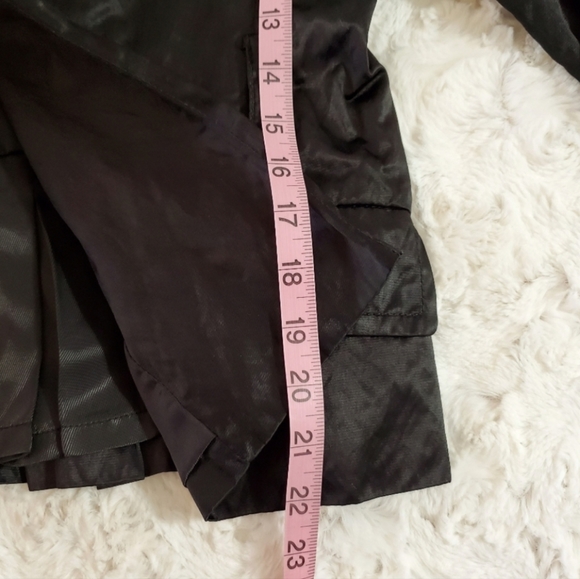 BCBGMaxAzria black satiny cinch jacket top wrap dramatic neckline Small EUC - Picture 11 of 11